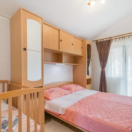 16768b Daire Vir