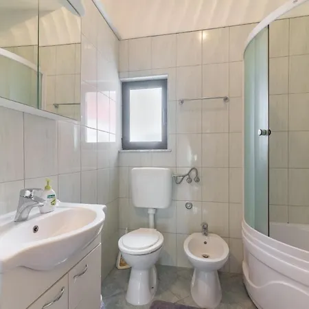 16768b Apartamento *